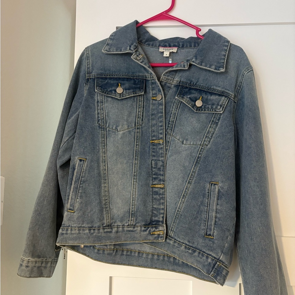 ANDREE BY UNIT Light Blue Denim Jacket